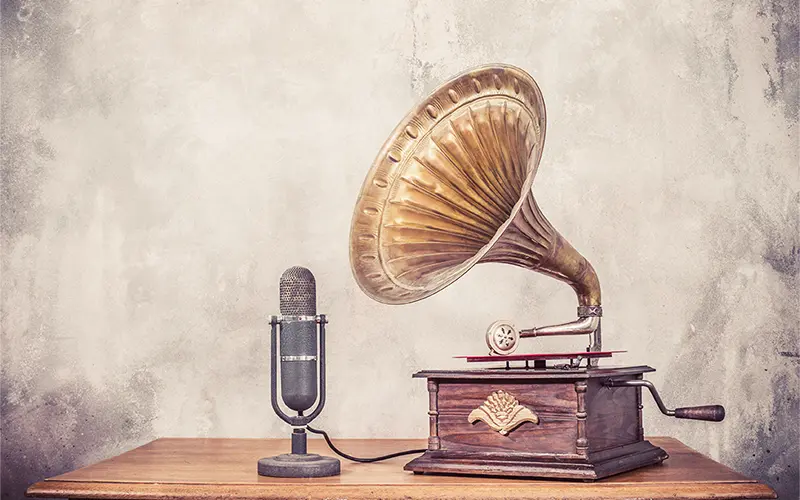 A Free Retro Photoshop Action Preview On An Image Of A Vintage Radio